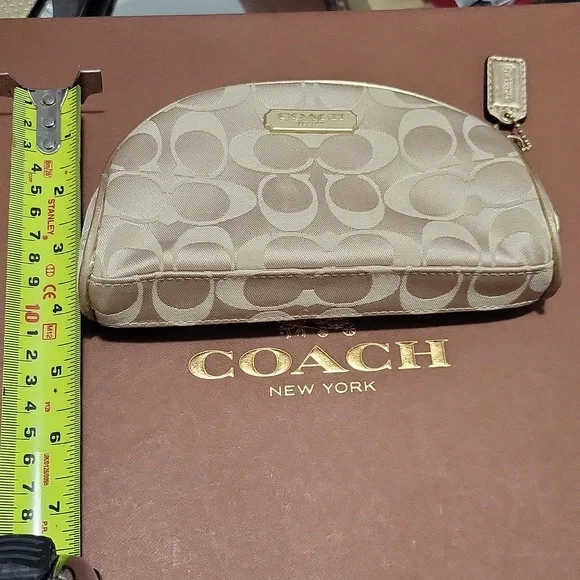 Coach makeup case - Picture 5 of 6